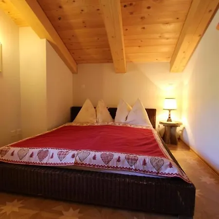 Mountain Top Chalet With Fantastic Views *