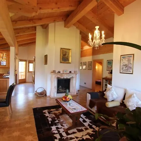 別荘 Mountain Top Chalet With Fantastic Views *