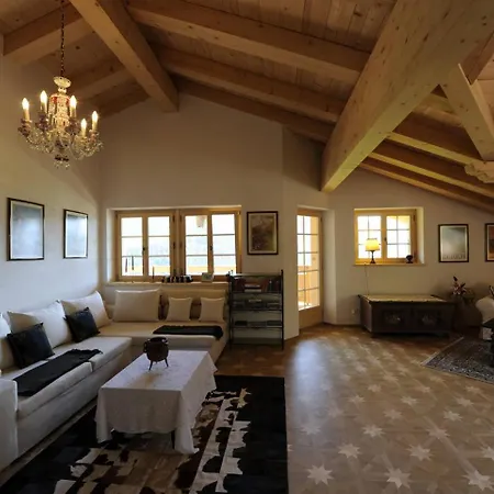 別荘 Mountain Top Chalet With Fantastic Views
