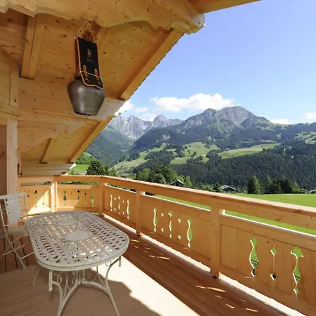 別荘 Mountain Top Chalet With Fantastic Views